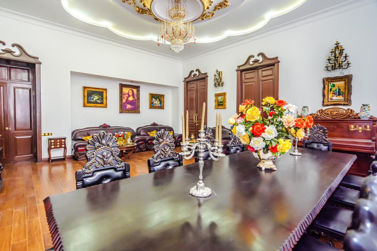 Sera Boutique Hotel Баку Экстерьер фото
