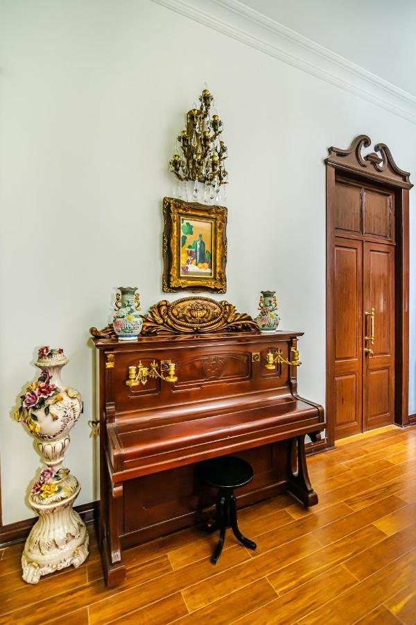 Sera Boutique Hotel Баку Экстерьер фото